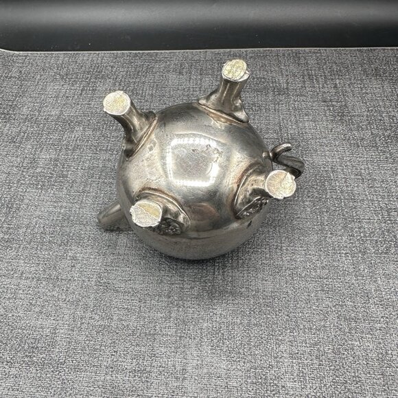 Vtg Creamer Silver-Plated Footed Hong Kong 2.9" Rococo Floral Feet Scroll Handle - Picture 6 of 9